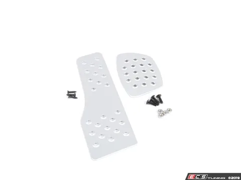 Rennline 2 Piece Pedal Set - Perforated - Silver
