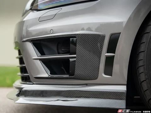 ECS MK7 Golf R Carbon Fiber Front Bumper Grille Flare Set