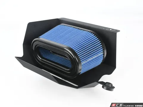 Neuspeed P-Flo Air Intake Kit - Black Pipe - Blue Oiled Filter