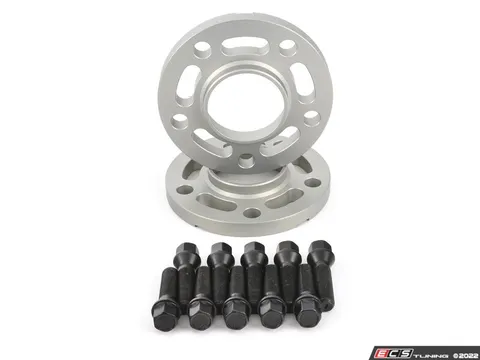 Turner Motorsport Turner Motorsport Silver Wheel Spacer & Bolt Kit - 15mm