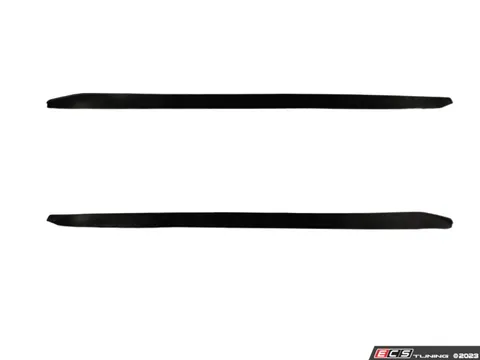 Suvneer R1 Style Carbon Fiber Side Skirt Extensions