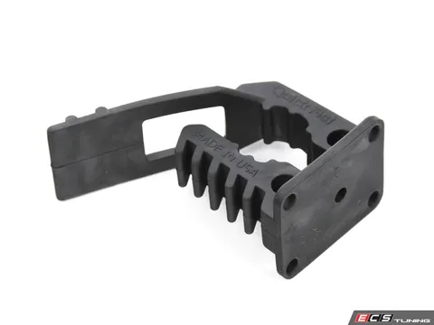 Element Quick Fist Heavy Duty Extinguisher Mount